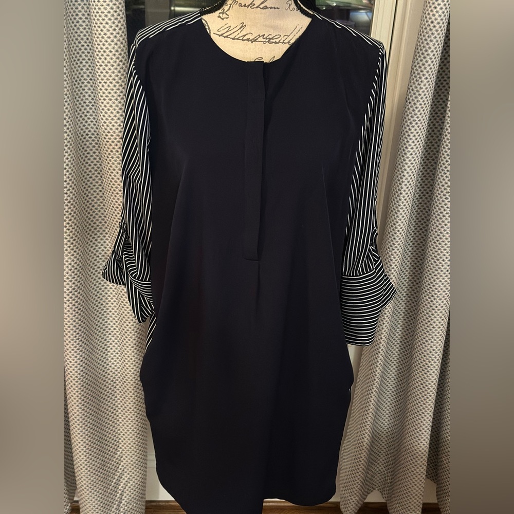 Ann Taylor loft navy dress work or fun!